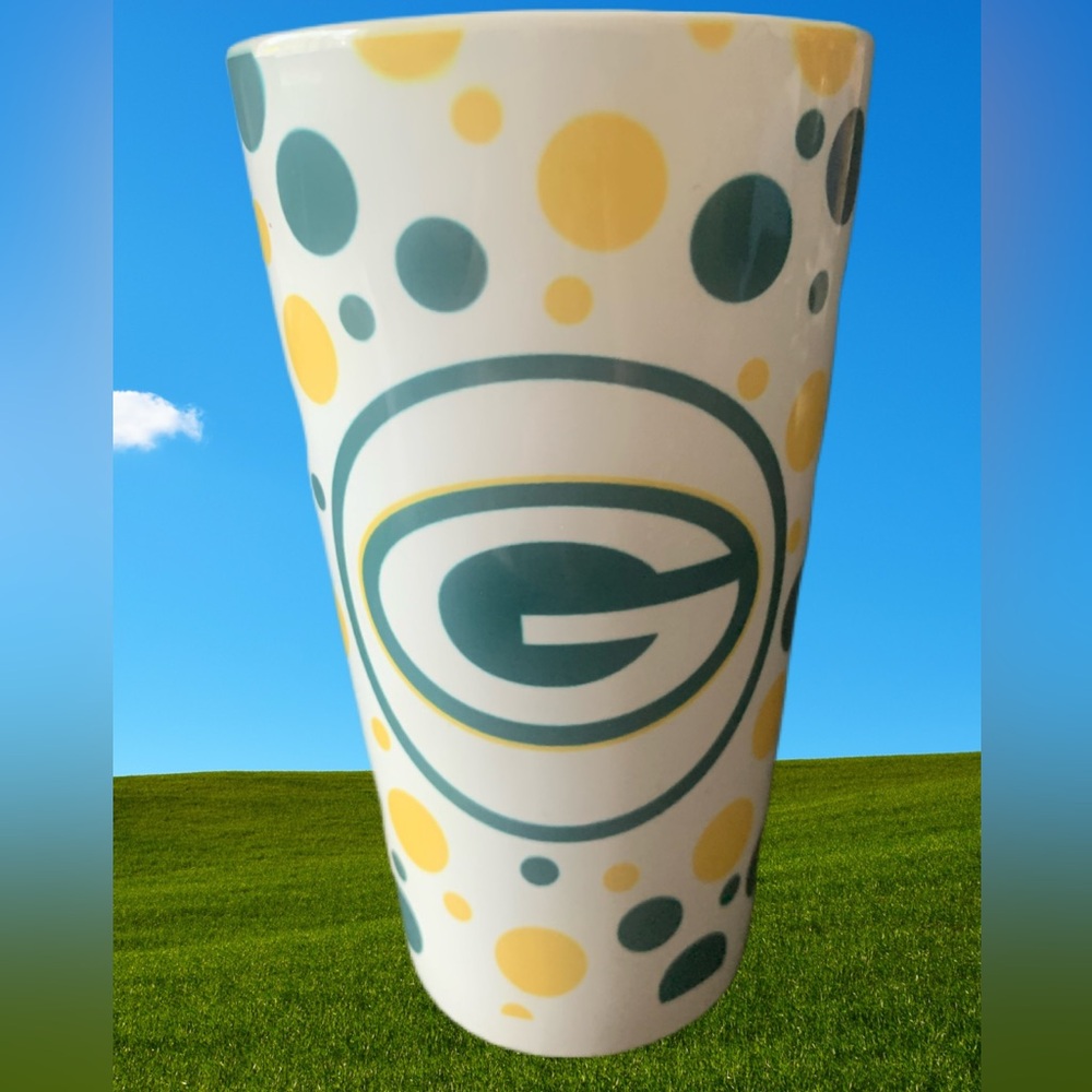 Pre Owned Green Bay Packers Tall Coffee Mug Logo Colorful NFL Football Fan